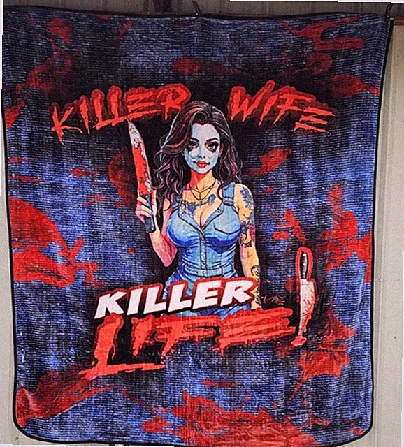 KILLER WIFE KILLER LIFE WOMAN KNIFE HORROR SCARY ANIME QUEEN BLANKET BEDSPREAD
