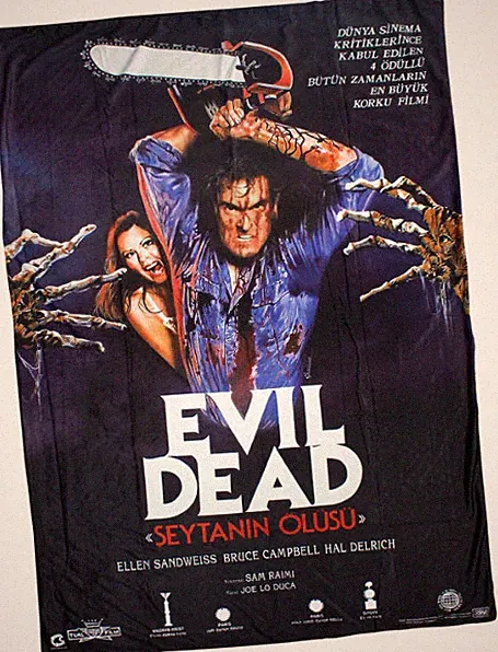 NEW Creepy Co The Evil Dead ASH CHAINSAW BLANKET Throw 60x42" Horror Halloween