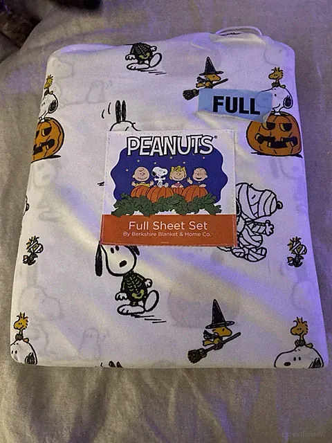 Peanuts Berkshire Snoopy Halloween FULL SIZE Sheet Set Witch Pumpkin Mummy NEW